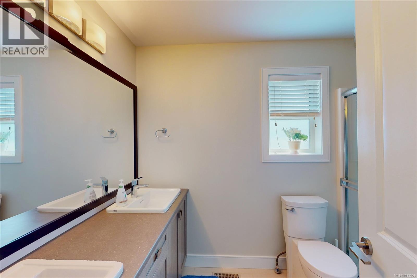  1262 Bombardier Crescent, Langford