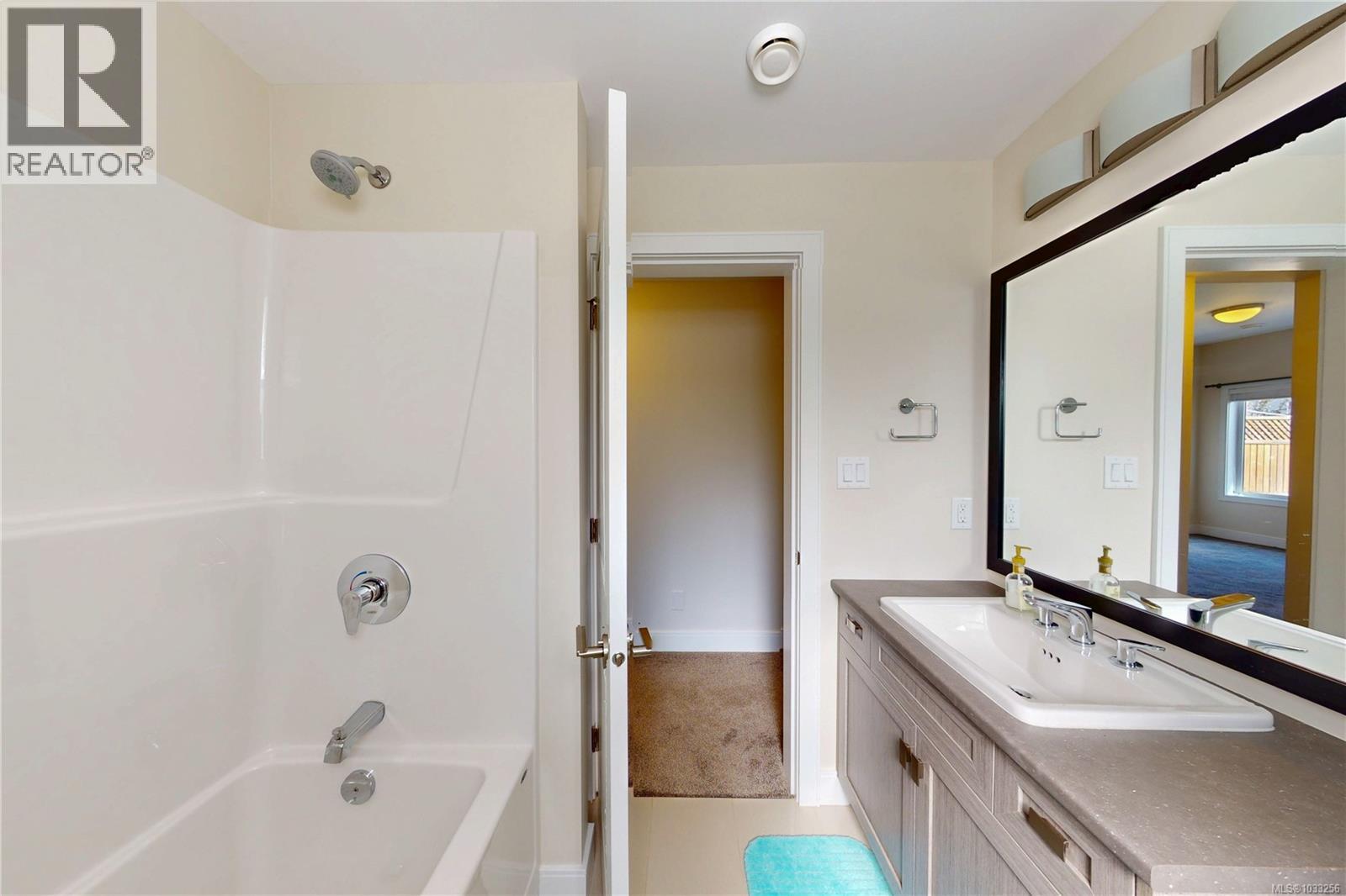  1262 Bombardier Crescent, Langford