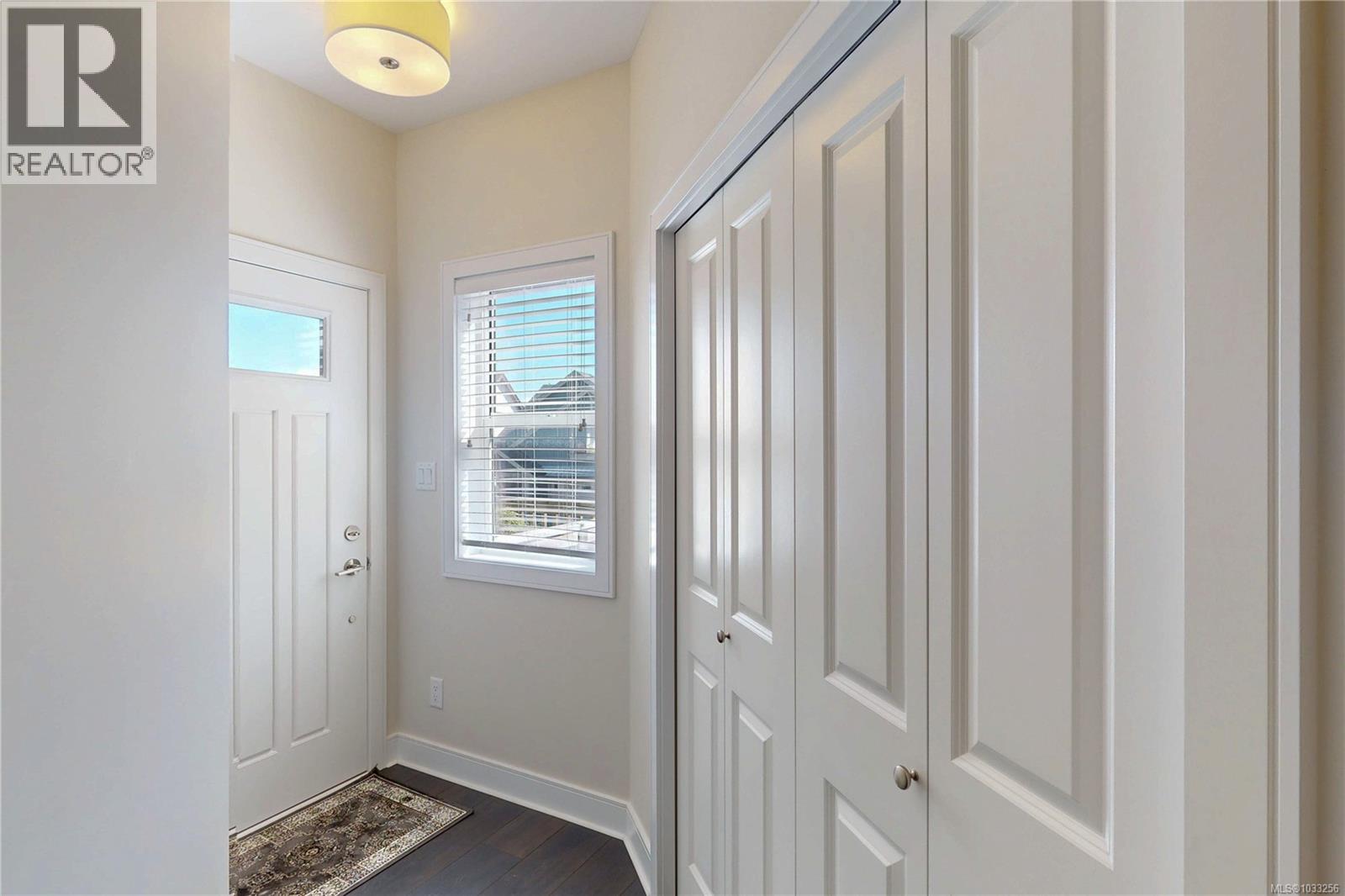  1262 Bombardier Crescent, Langford