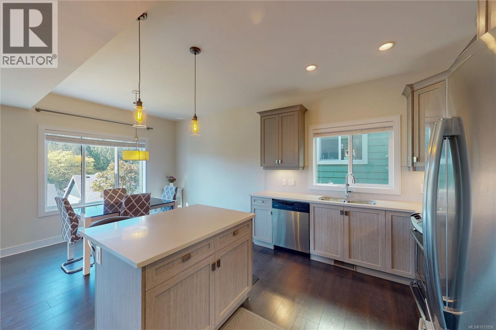  1262 Bombardier Crescent, Langford