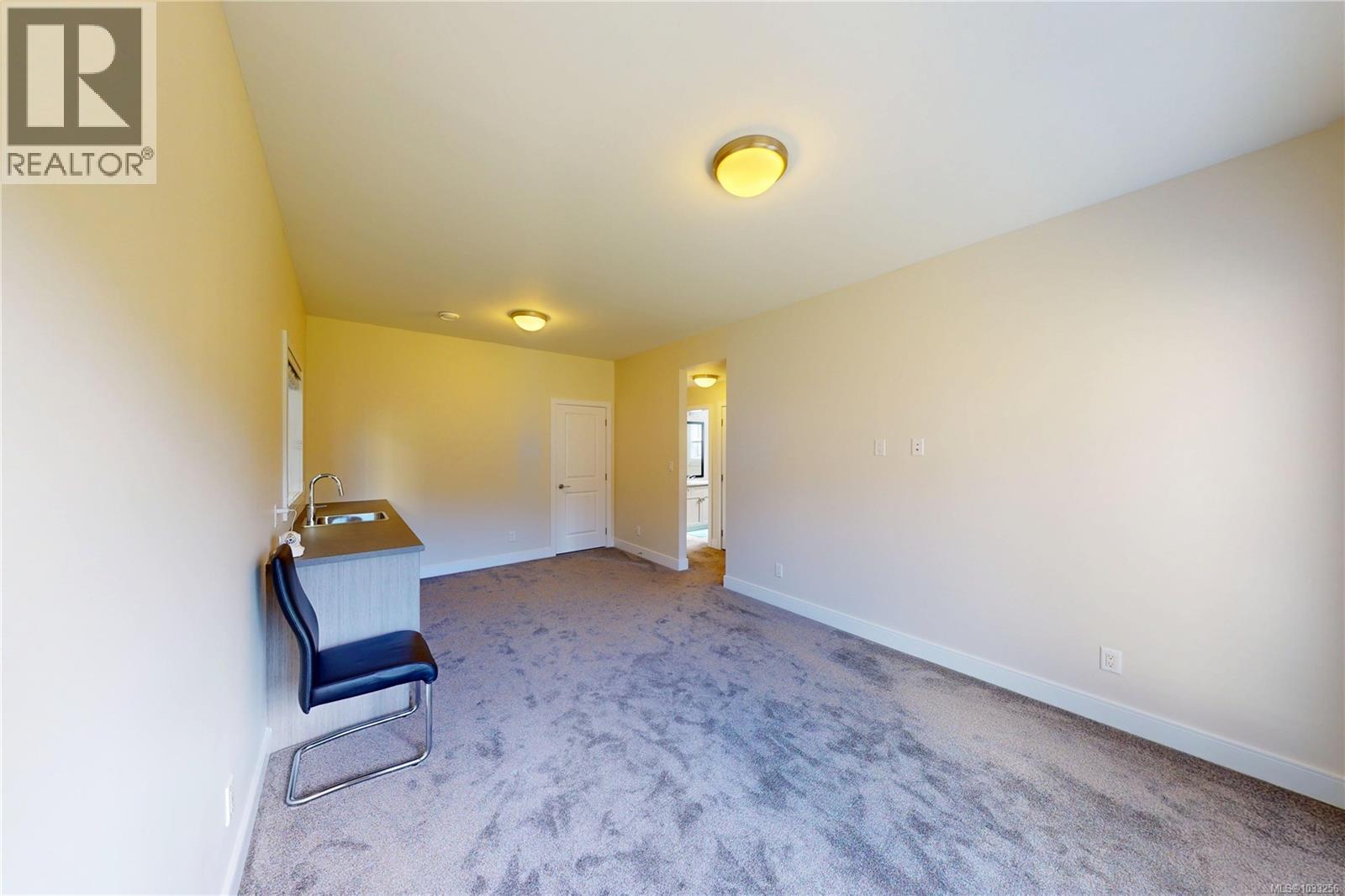  1262 Bombardier Crescent, Langford