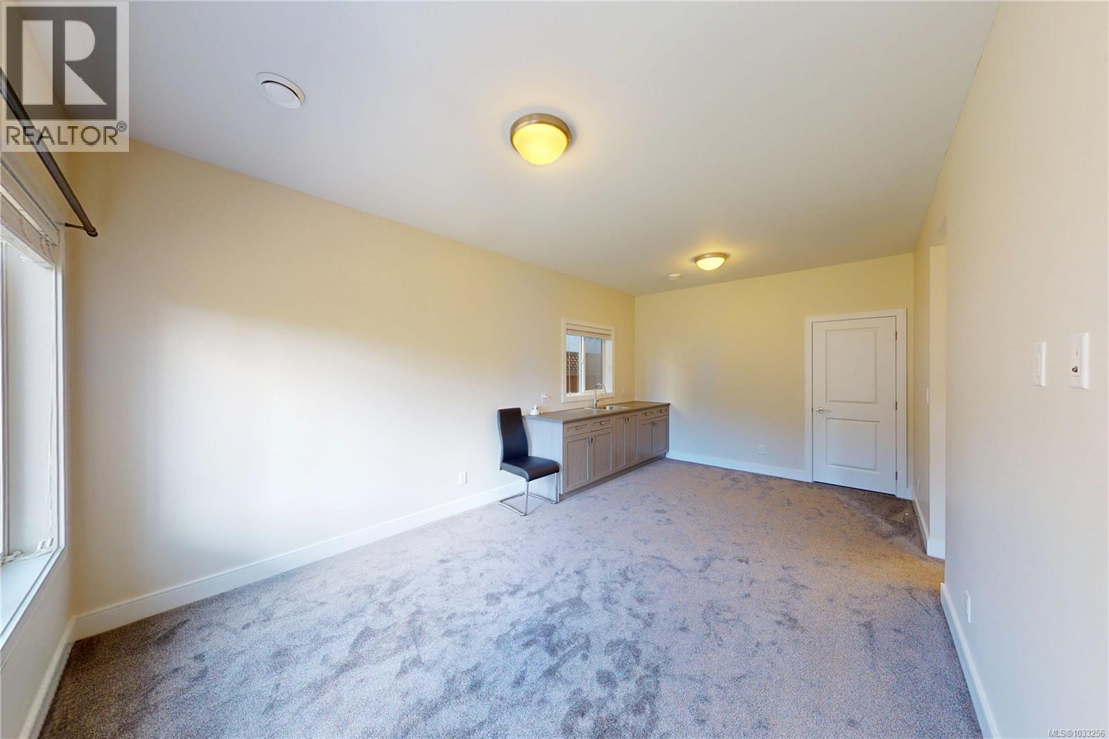  1262 Bombardier Crescent, Langford