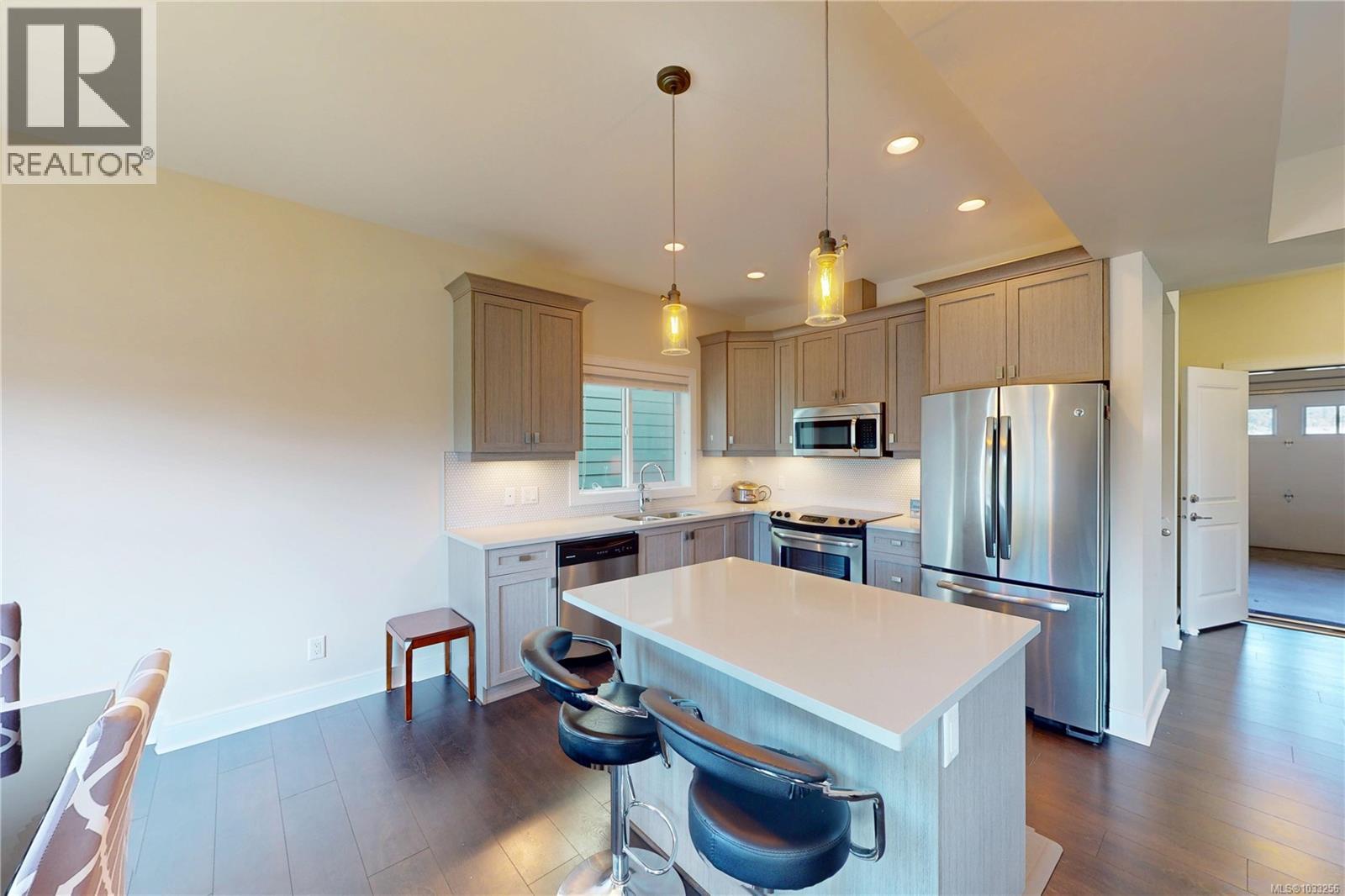  1262 Bombardier Crescent, Langford