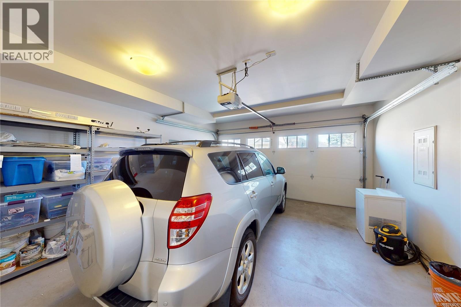  1262 Bombardier Crescent, Langford