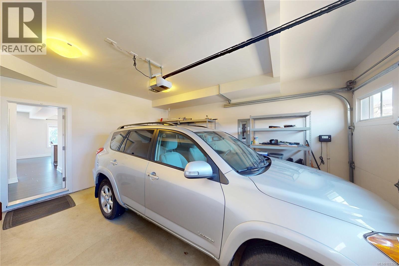  1262 Bombardier Crescent, Langford