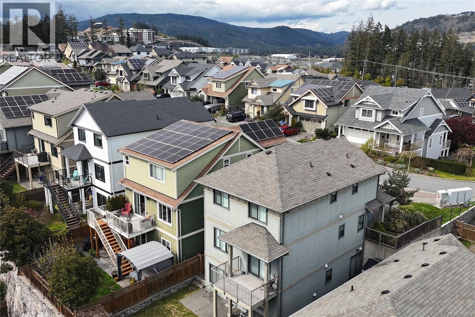  1262 Bombardier Crescent, Langford