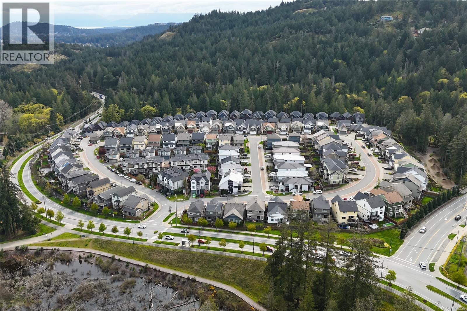  1262 Bombardier Crescent, Langford