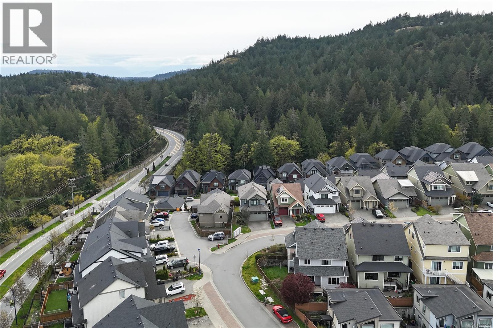  1262 Bombardier Crescent, Langford