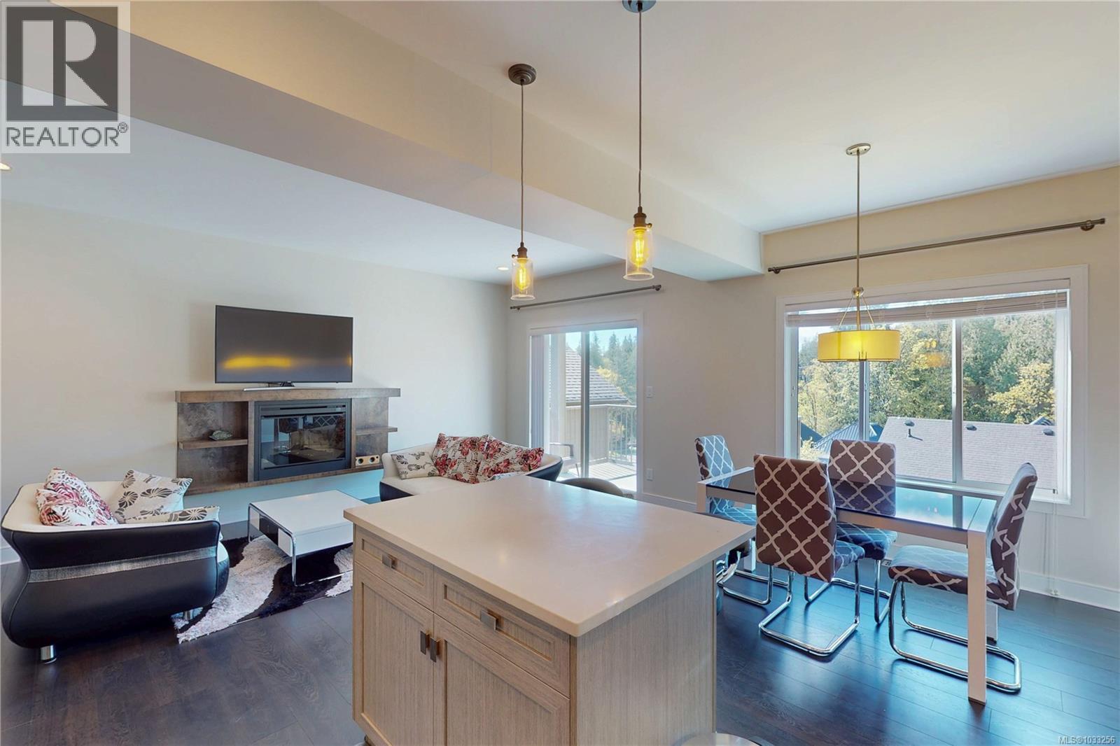  1262 Bombardier Crescent, Langford