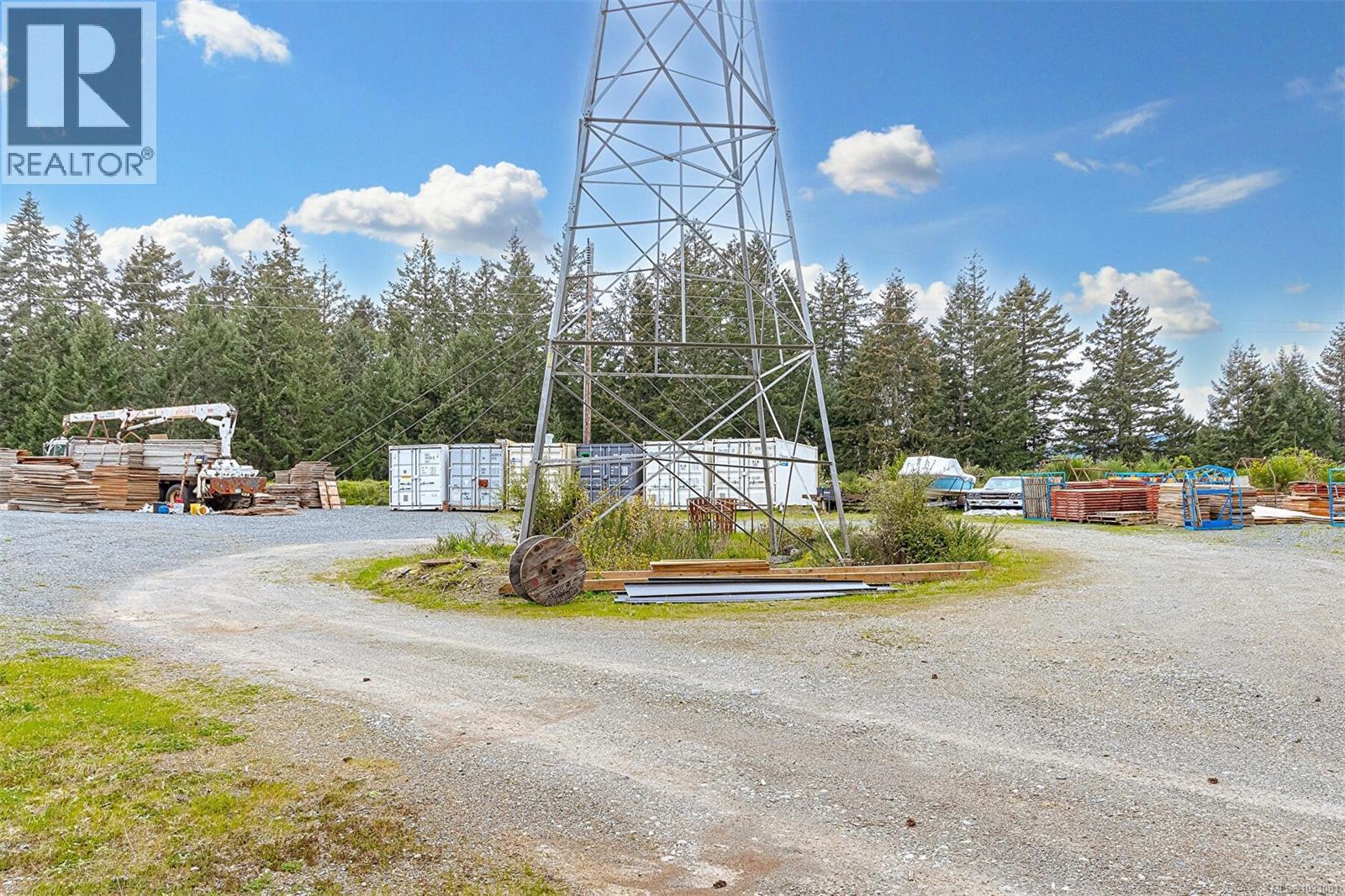  668 Southwood Drive, Highlands