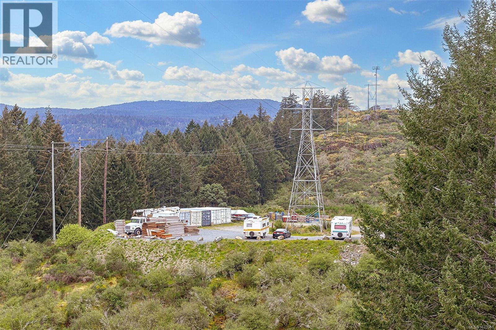  668 Southwood Drive, Highlands