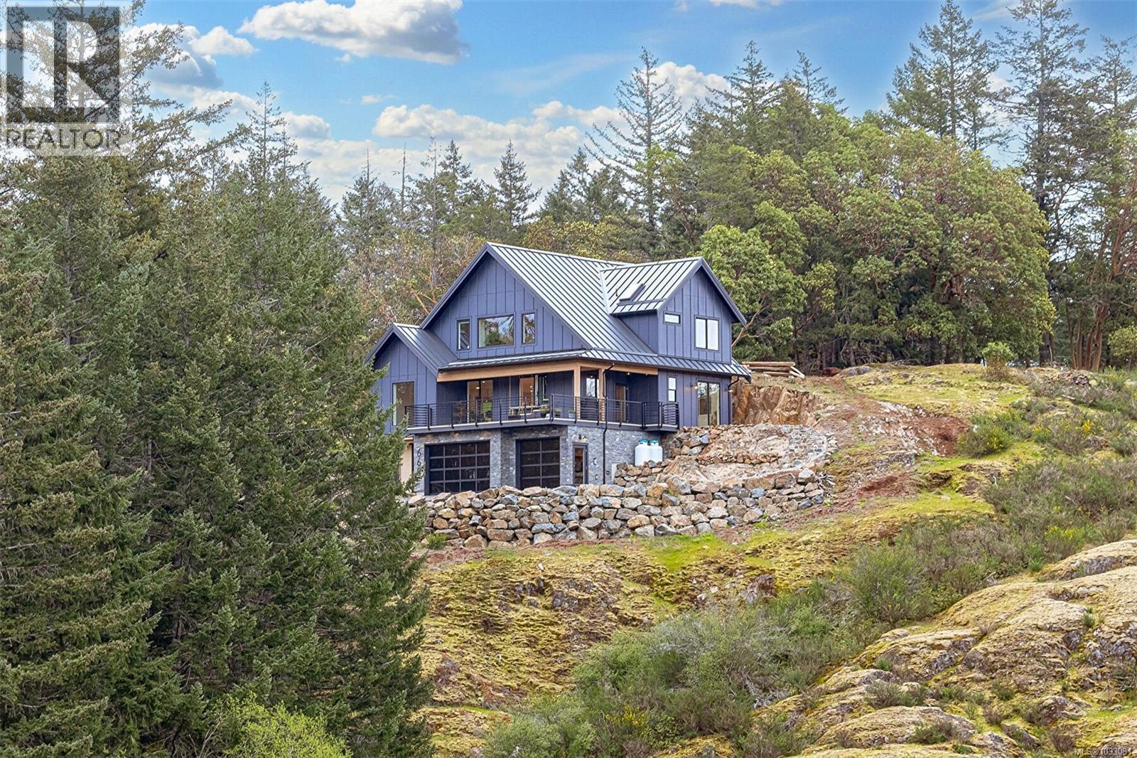  668 Southwood Drive, Highlands