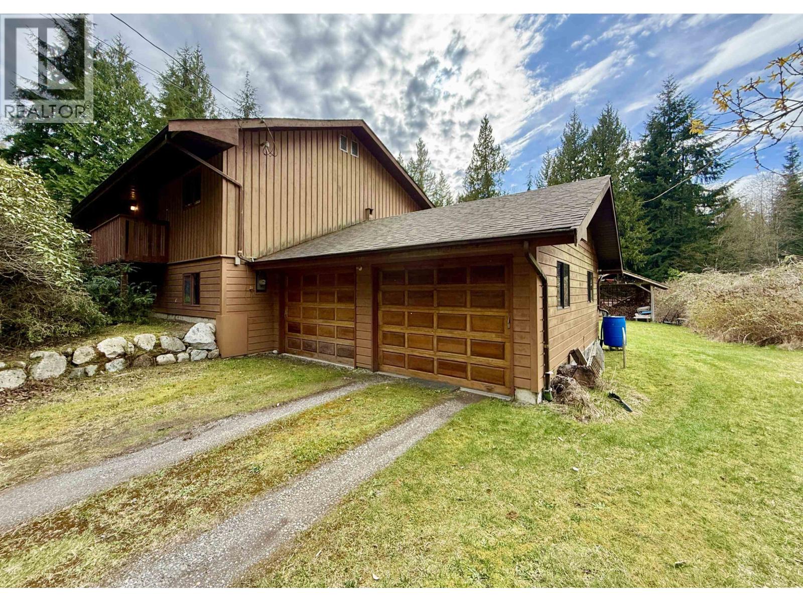 299 KING ROAD, Gibsons