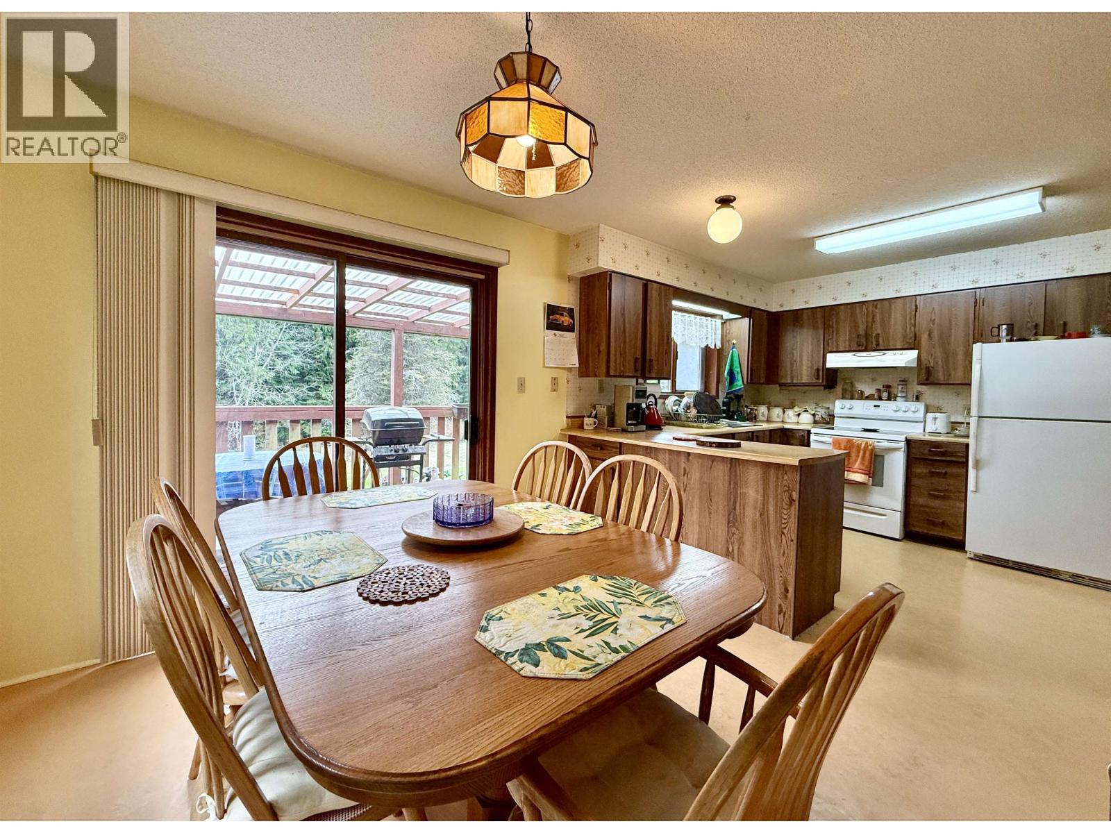 299 KING ROAD, Gibsons