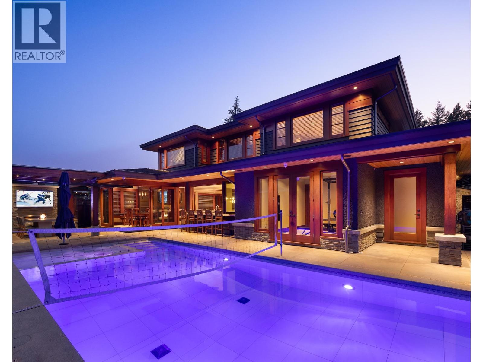 4230 LIONS AVENUE, North Vancouver