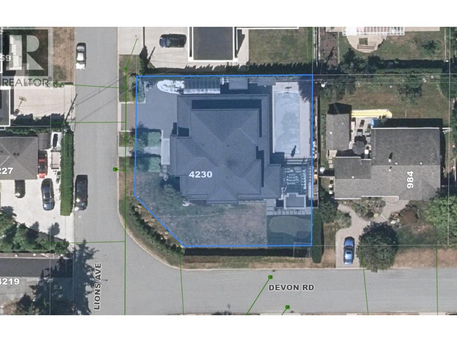 4230 LIONS AVENUE, North Vancouver