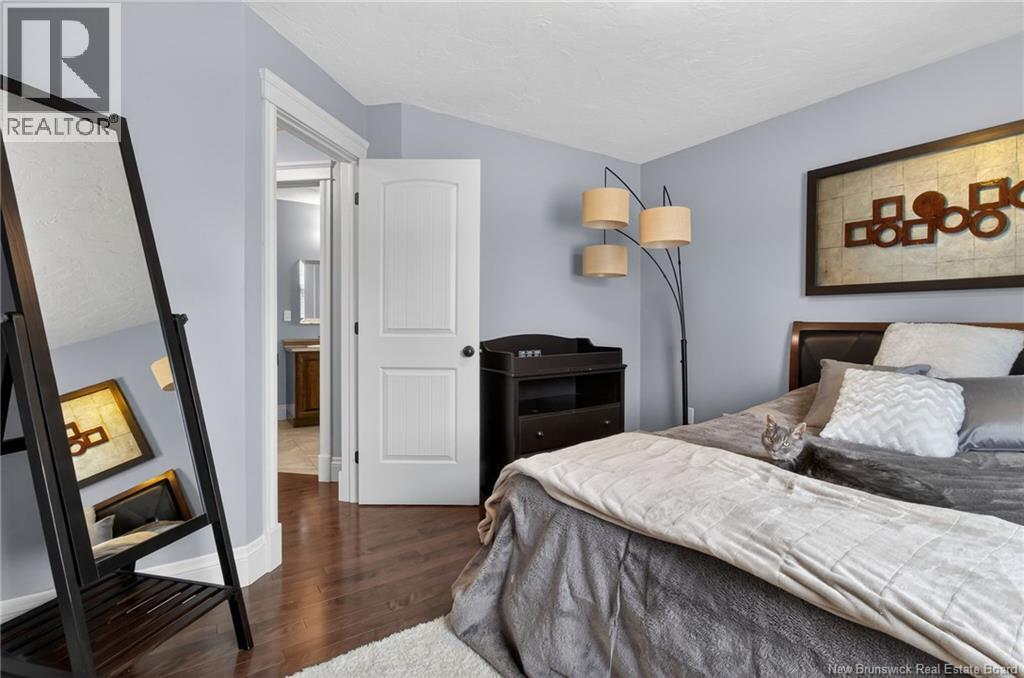 124 Larochelle Street - 26
