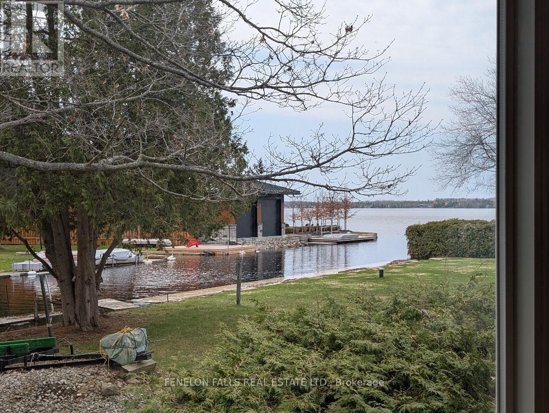 9 GOLD STREET — photo 4