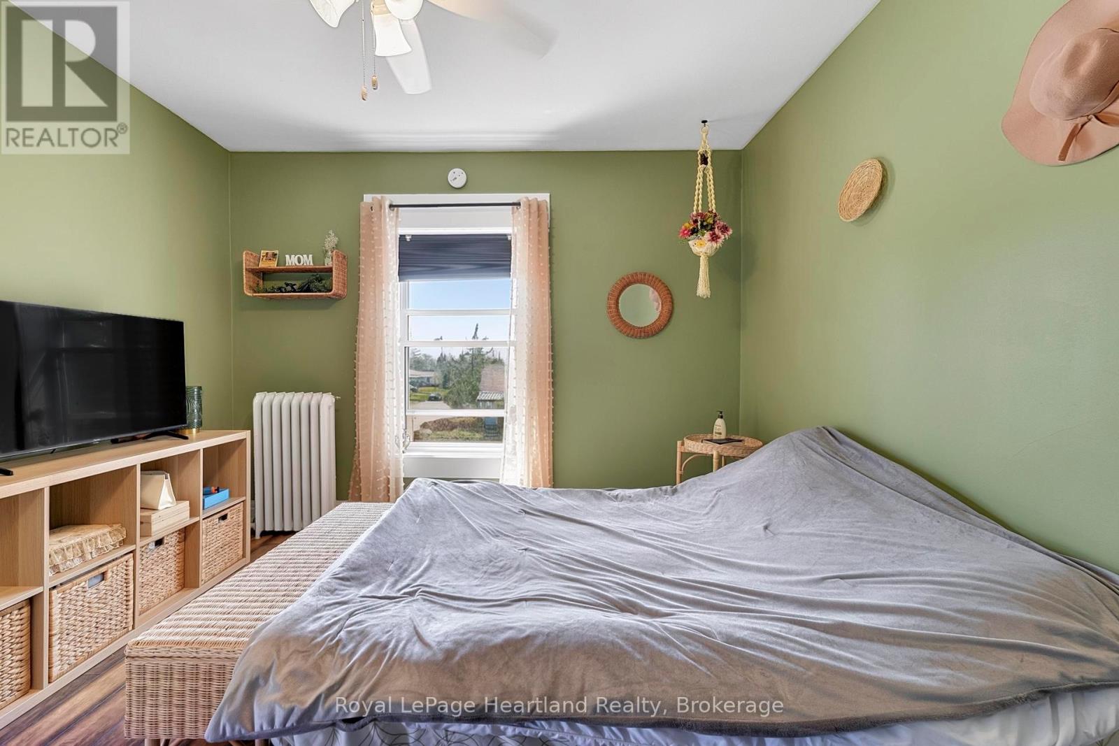 221 BAYFIELD ROAD - 27