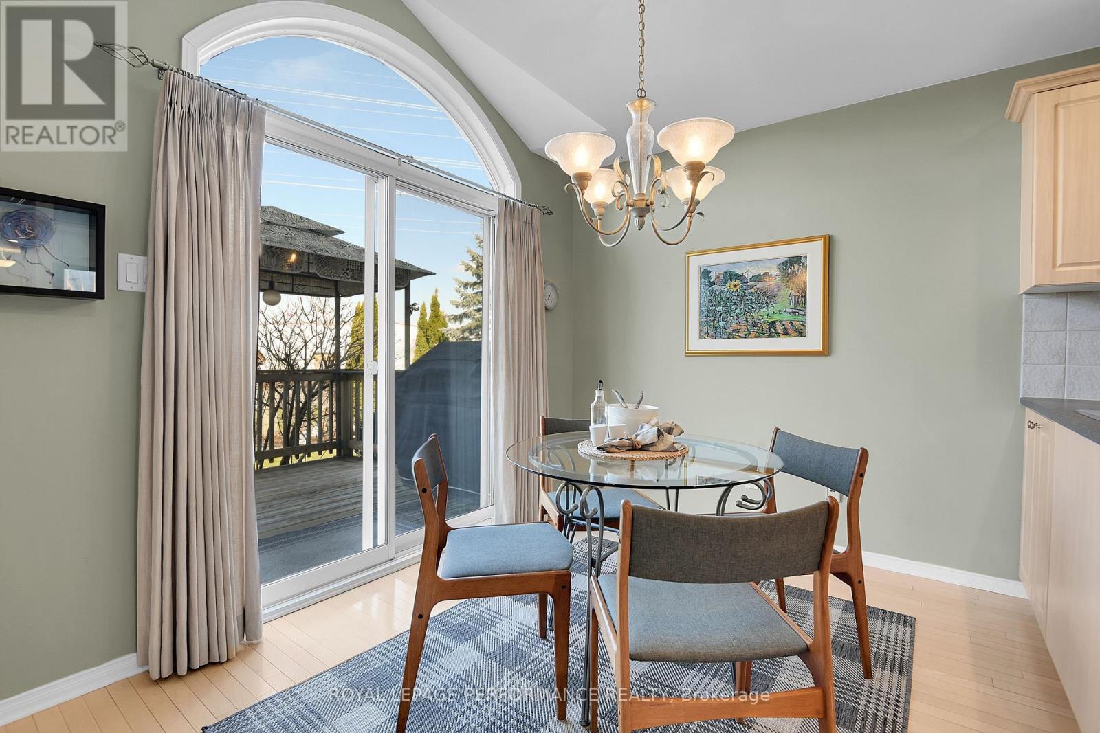 2104 LISKA STREET - 16