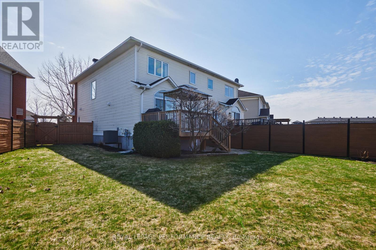 2104 LISKA STREET - 36