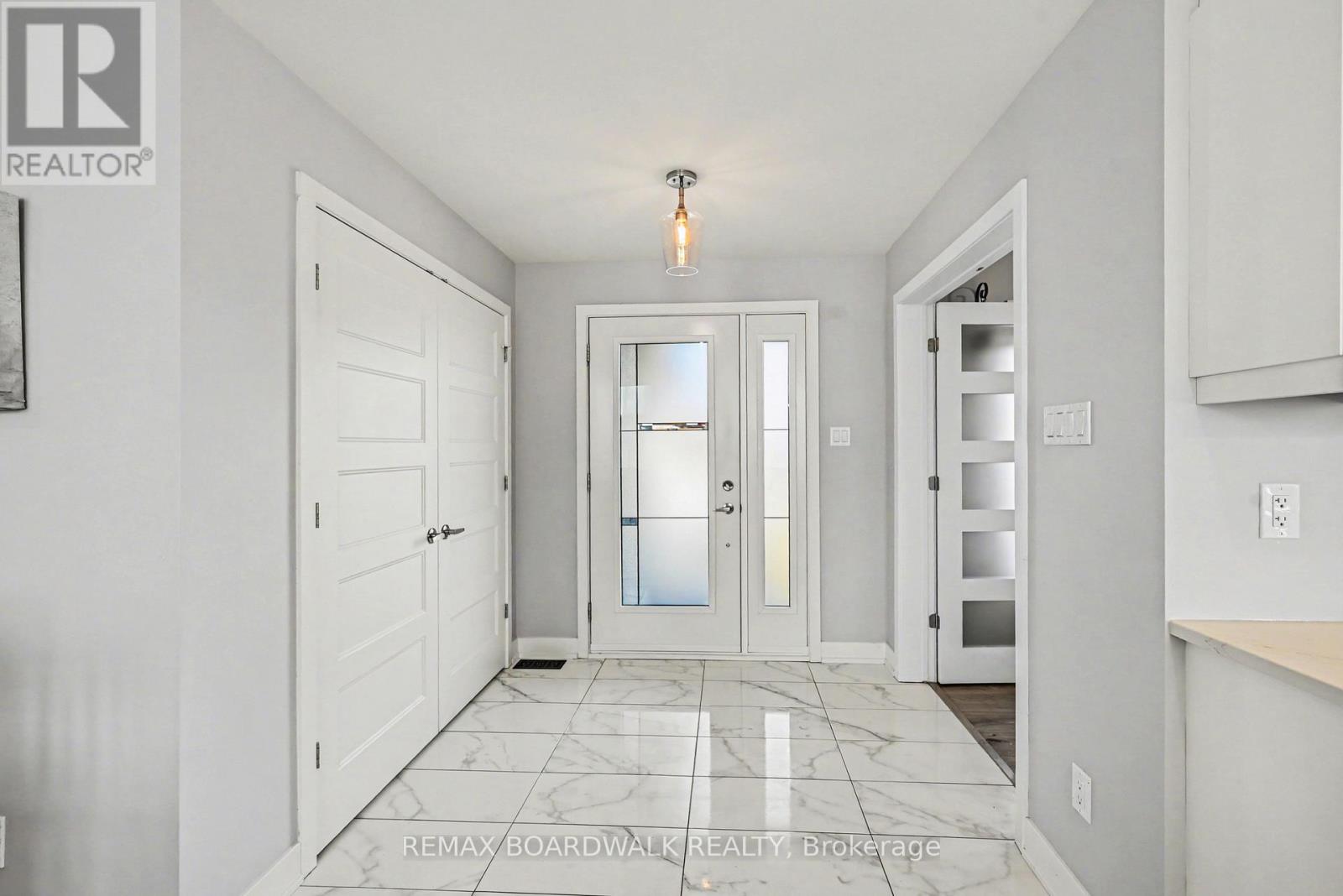 160 HYBRID STREET - 5