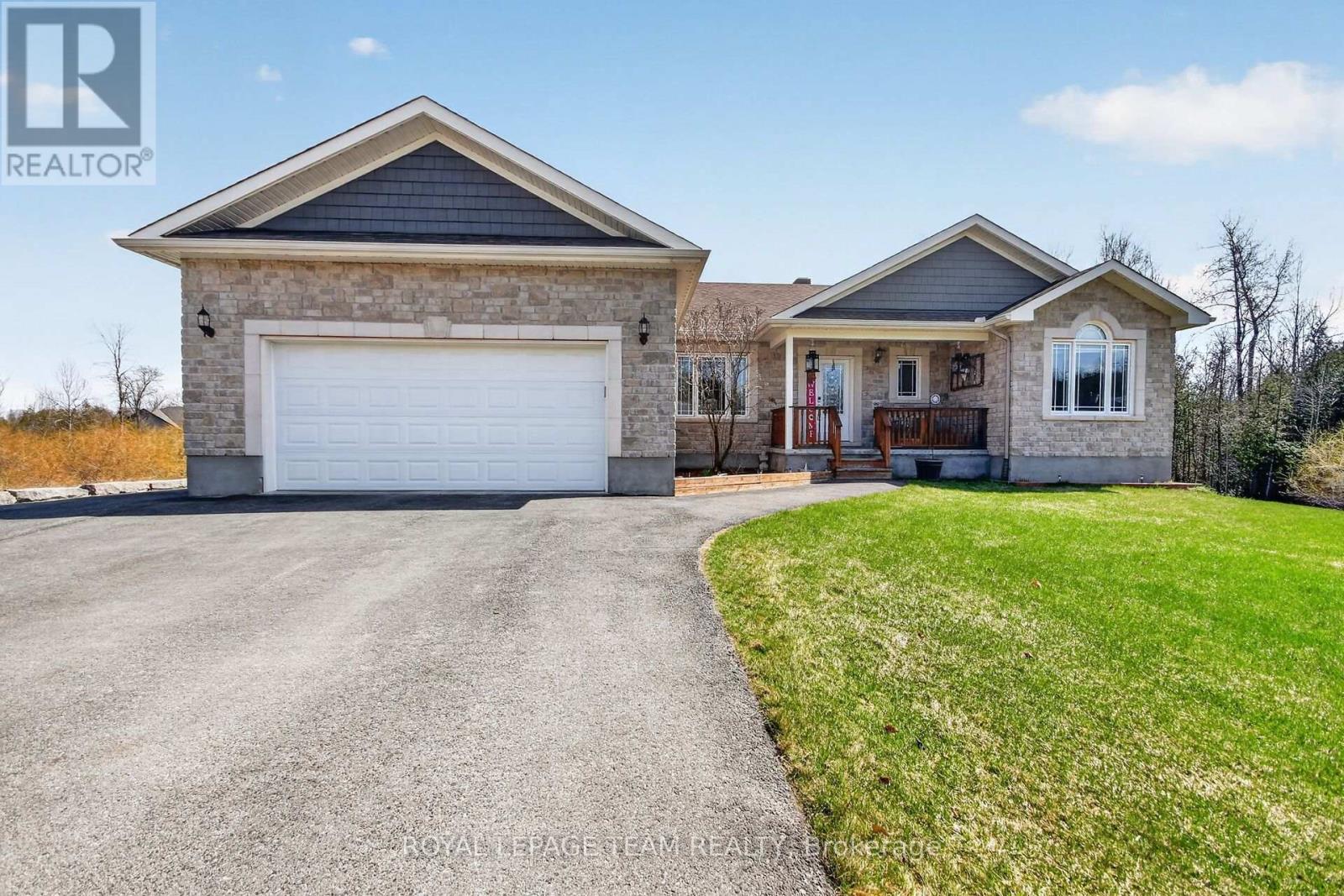 109 STONEWALK DRIVE - Image 2