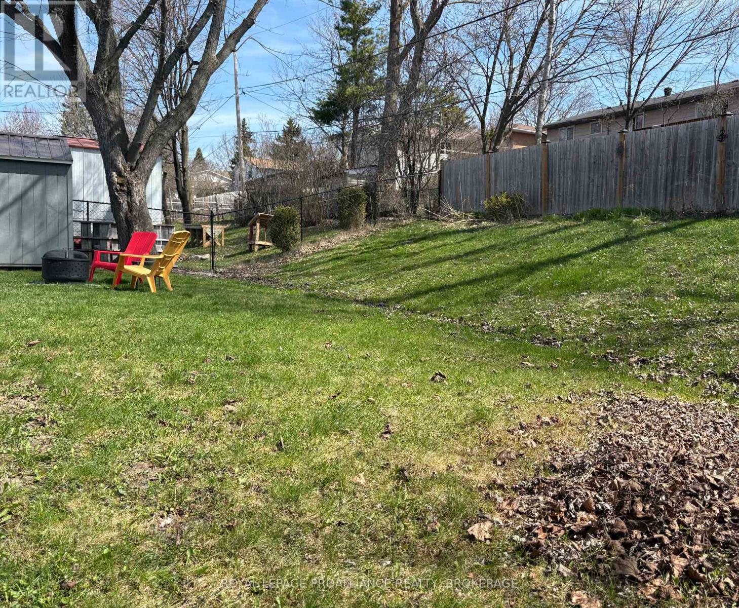 774 HIGH GATE PARK DRIVE — photo 39