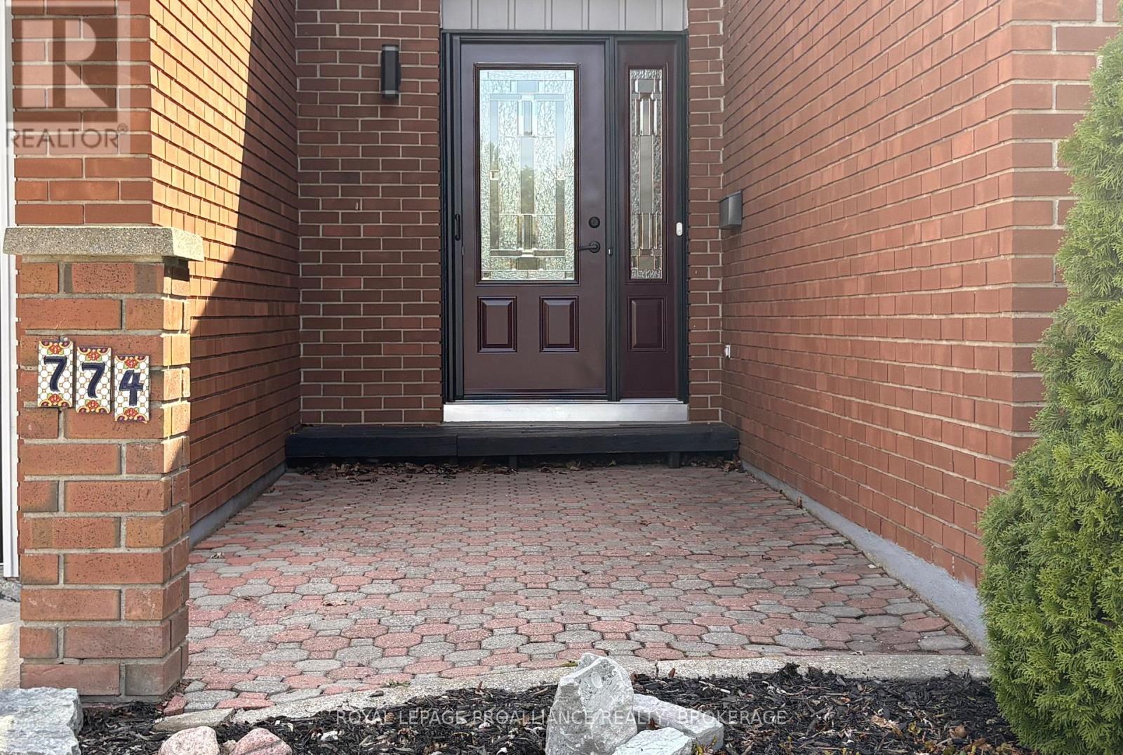 774 HIGH GATE PARK DRIVE — photo 3
