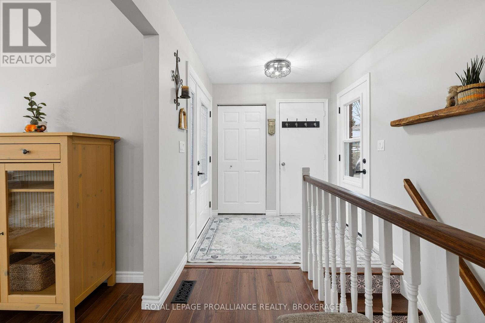 774 HIGH GATE PARK DRIVE — photo 5
