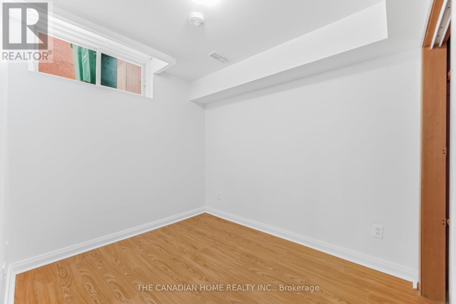 237 BUFFORD DRIVE - 39