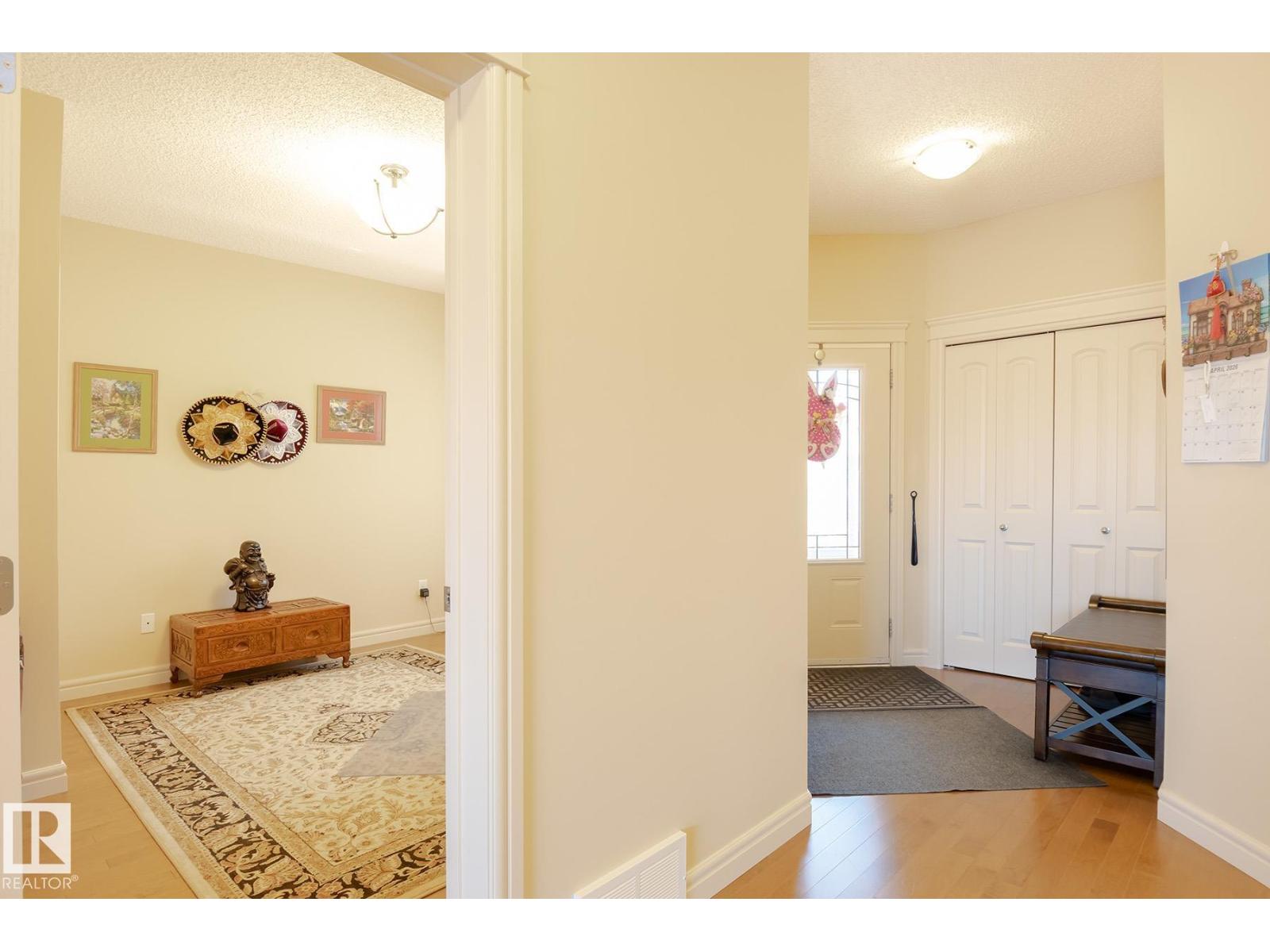 7426 Getty WY NW - 4