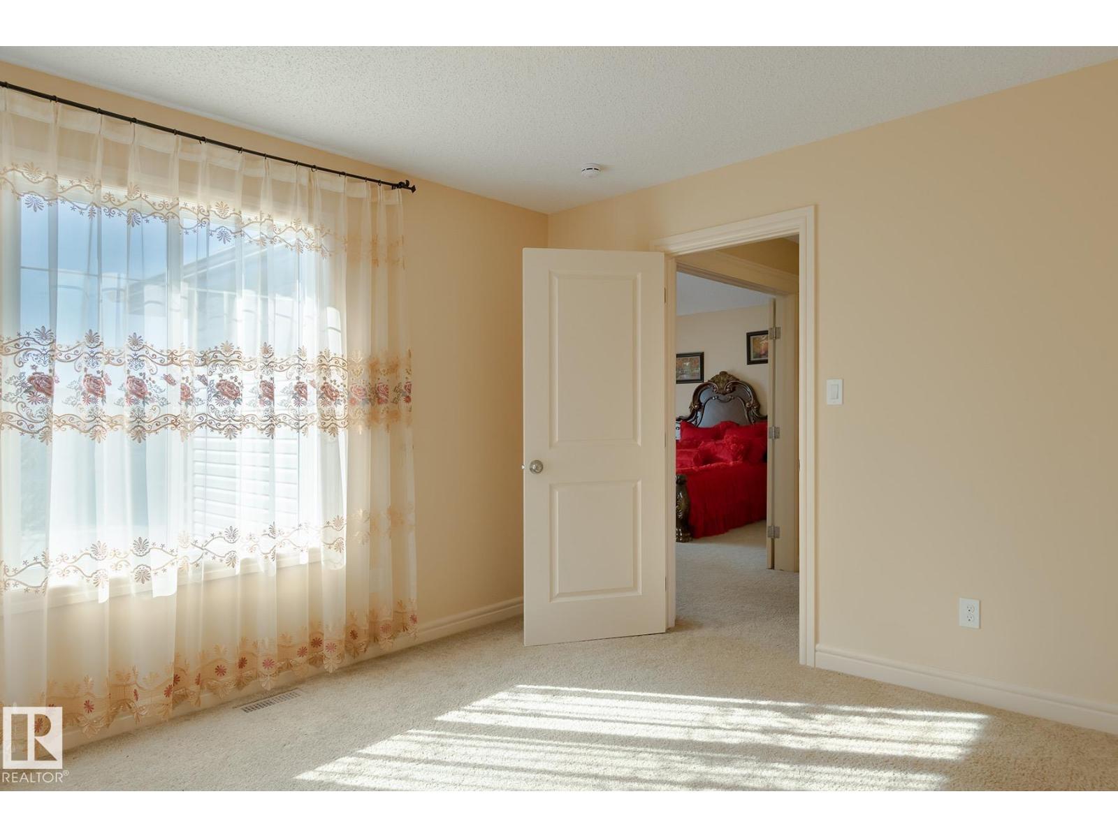 7426 Getty WY NW - 44