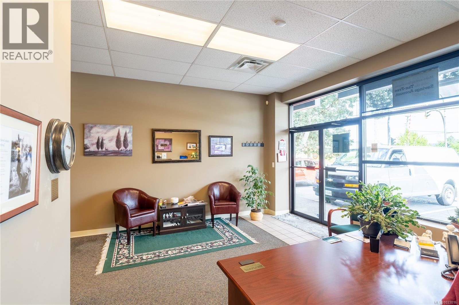 D 951 Canada Ave, Duncan