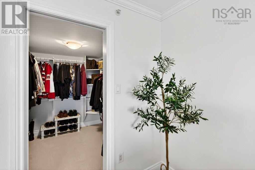 Property 30 of 45 of 607 5234 Morris Street