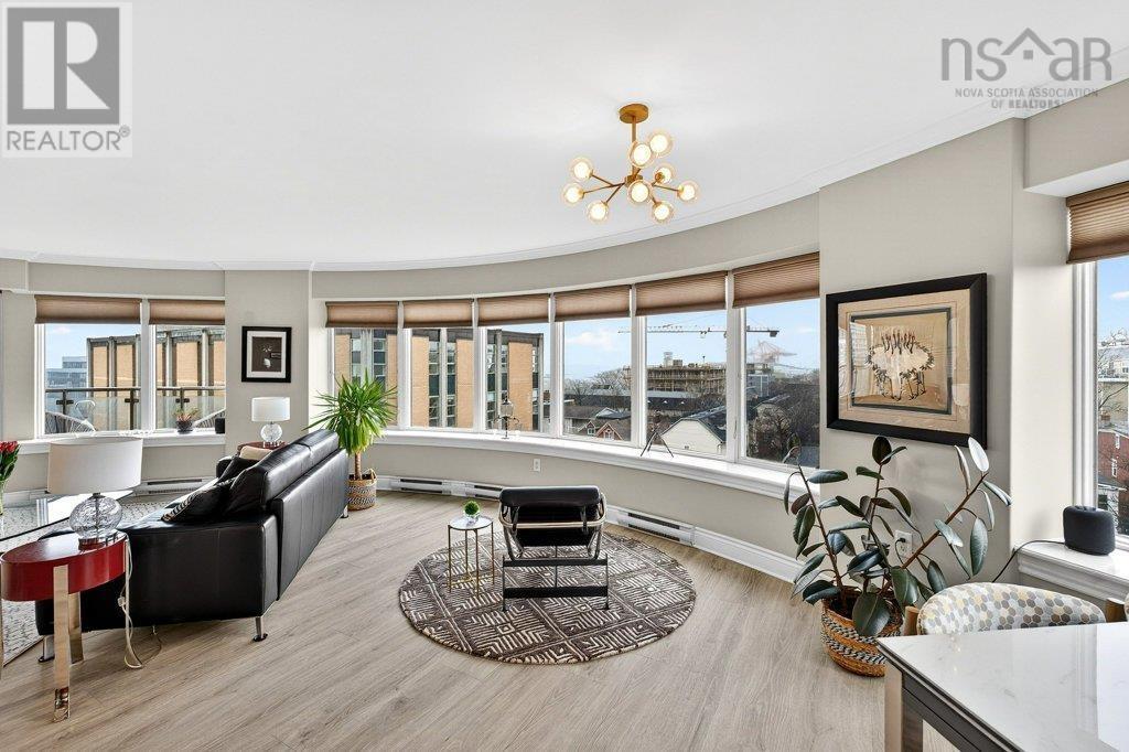 Property 17 of 45 of 607 5234 Morris Street