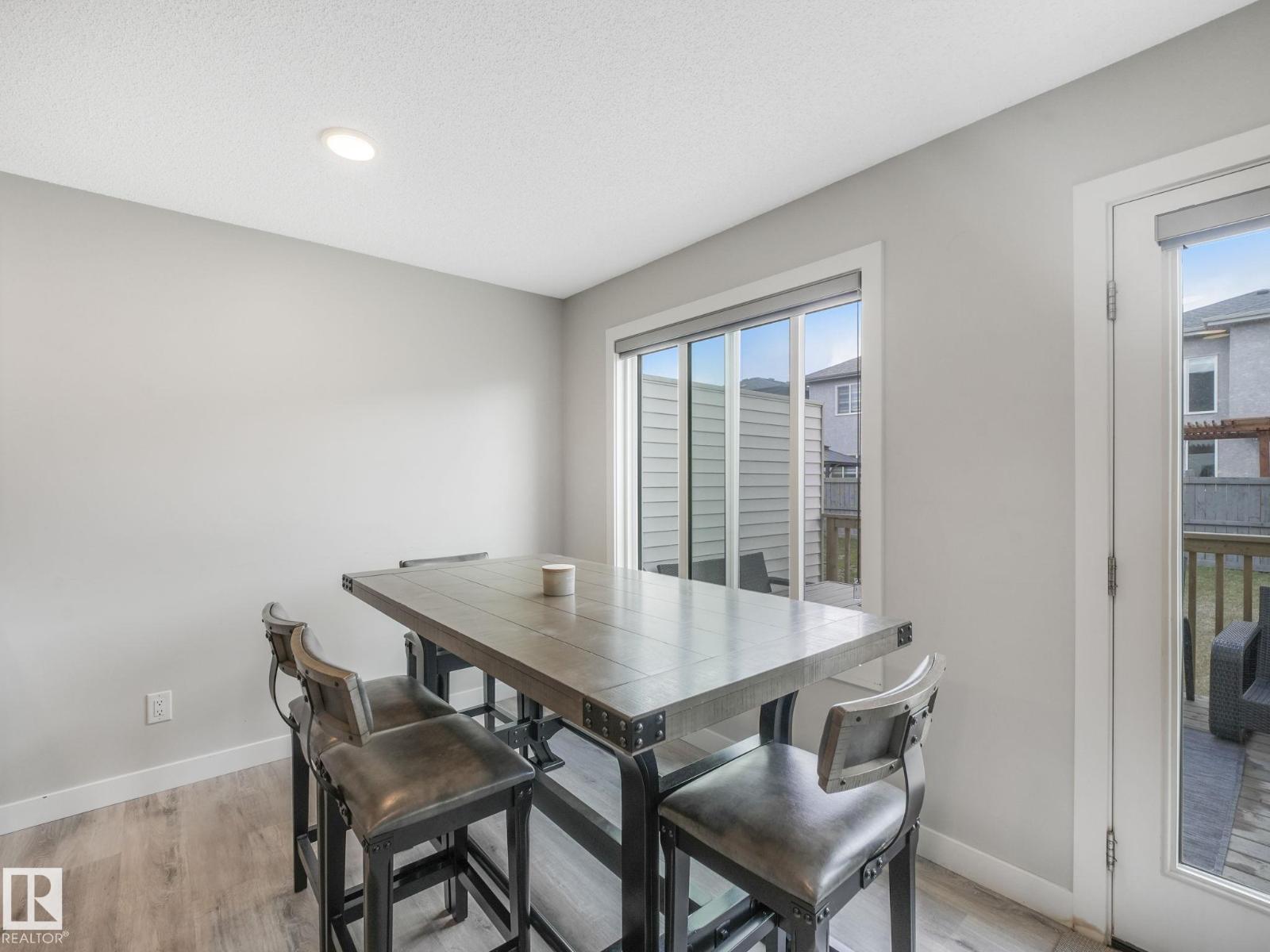 7808 174 AV NW - 29