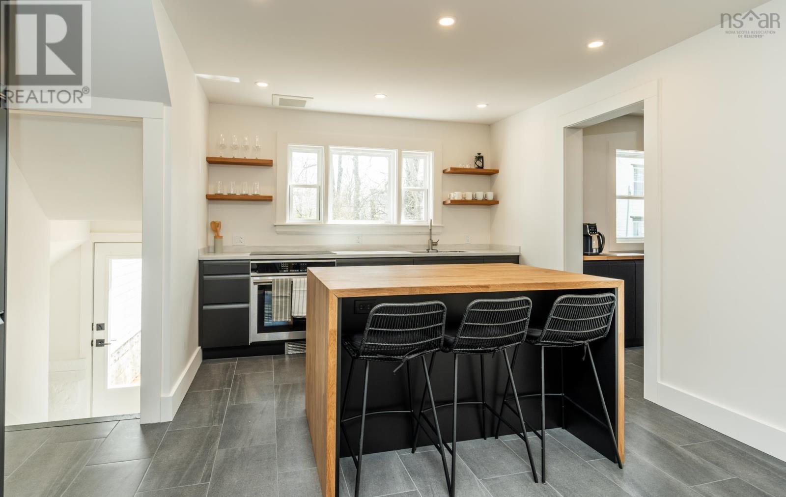 Property 10 of 45 of 19 Cumberland Street