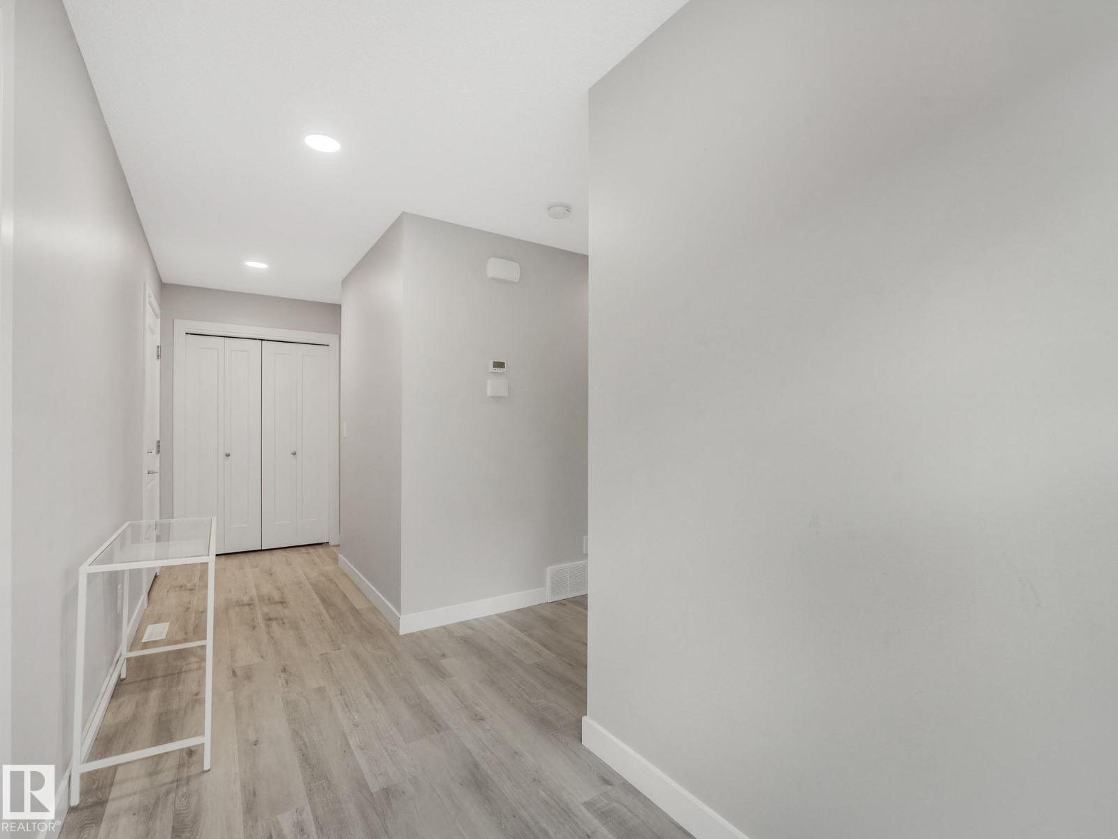 7808 174 AV NW - 25