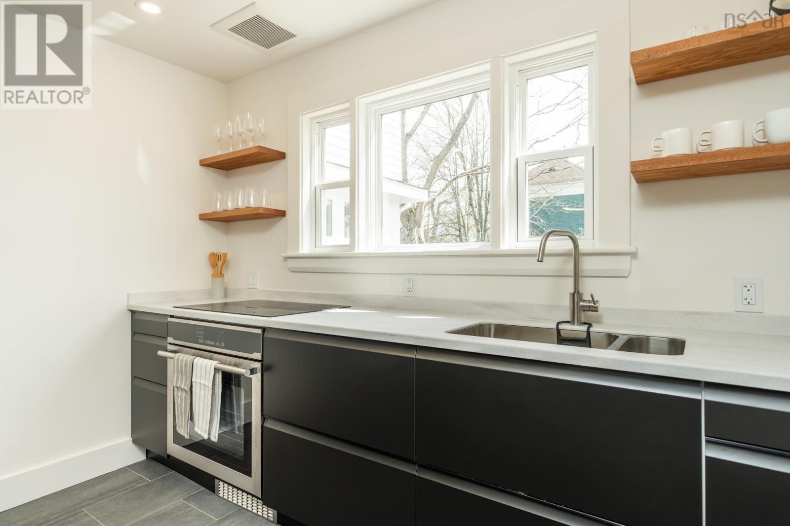 Property 12 of 45 of 19 Cumberland Street