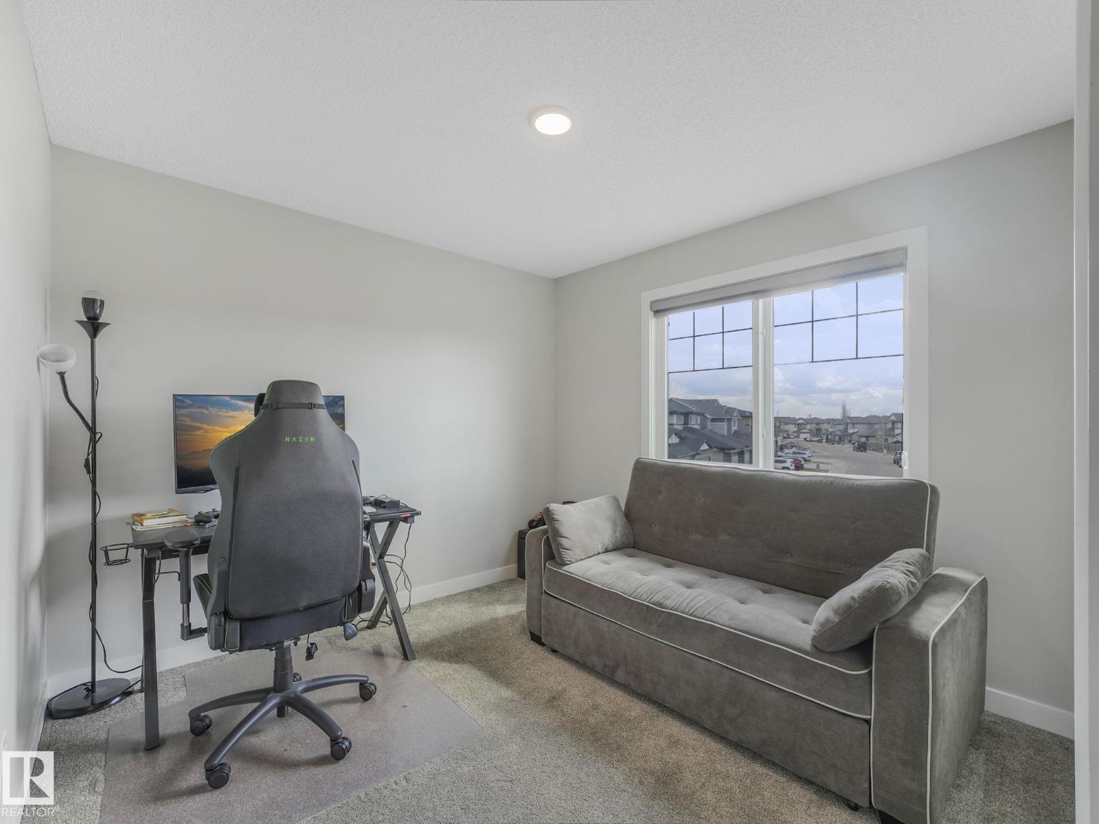 7808 174 AV NW - 40
