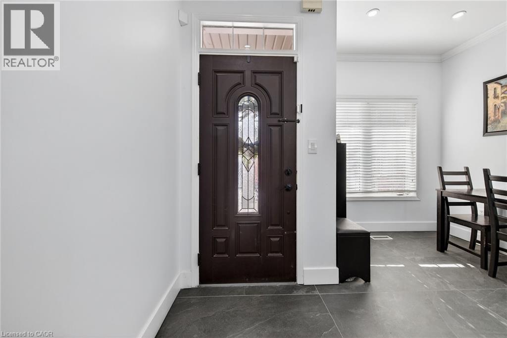 33 PANORAMA Way - 4