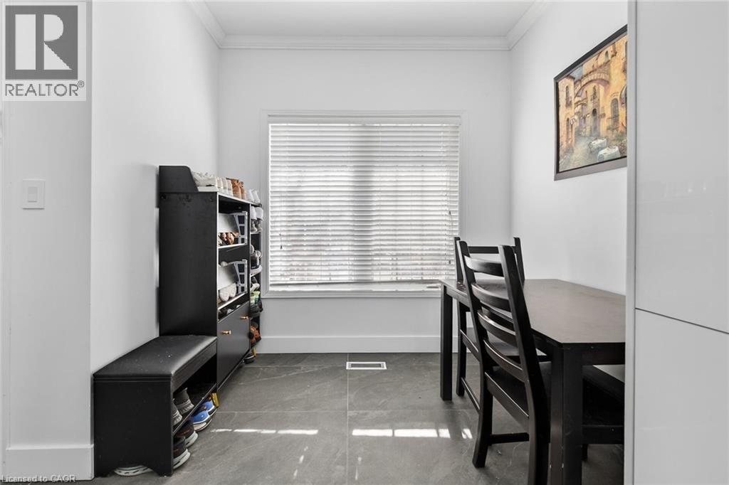 33 PANORAMA Way - 17