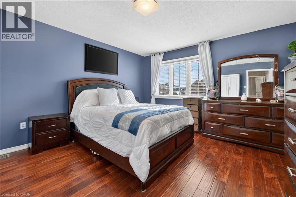 33 PANORAMA Way - 23