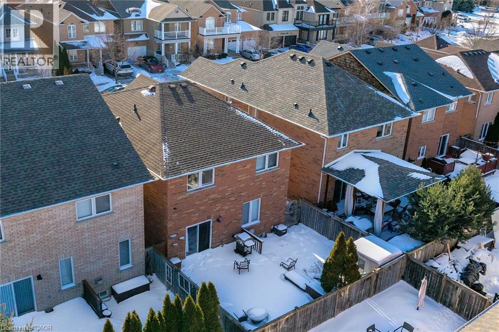 33 PANORAMA Way - 46