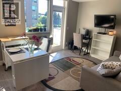 435 925 Leon Avenue, Kelowna