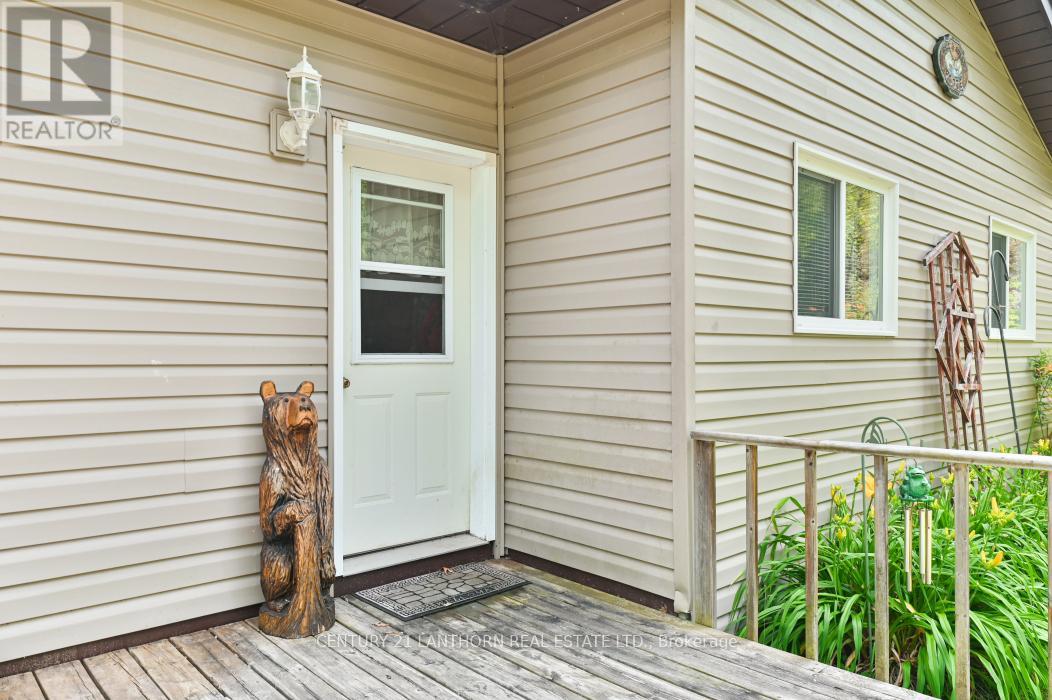 656 A YARROW LANE - 11