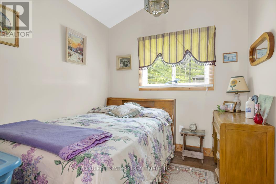 656 A YARROW LANE - 23