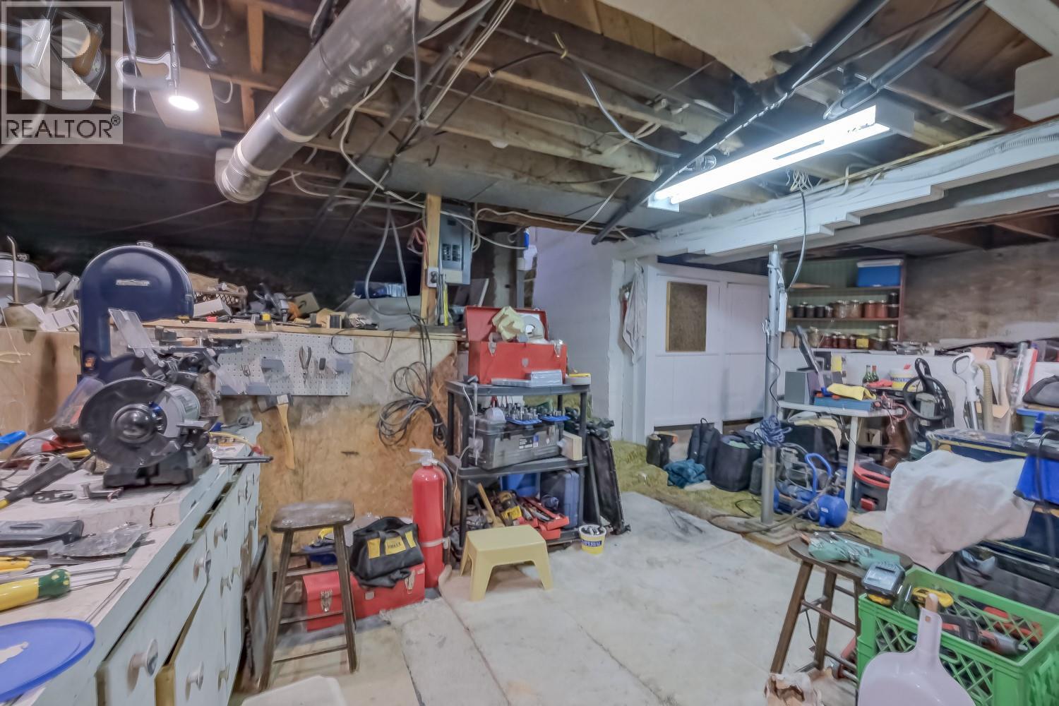 836 GOVERNMENT Street, Penticton