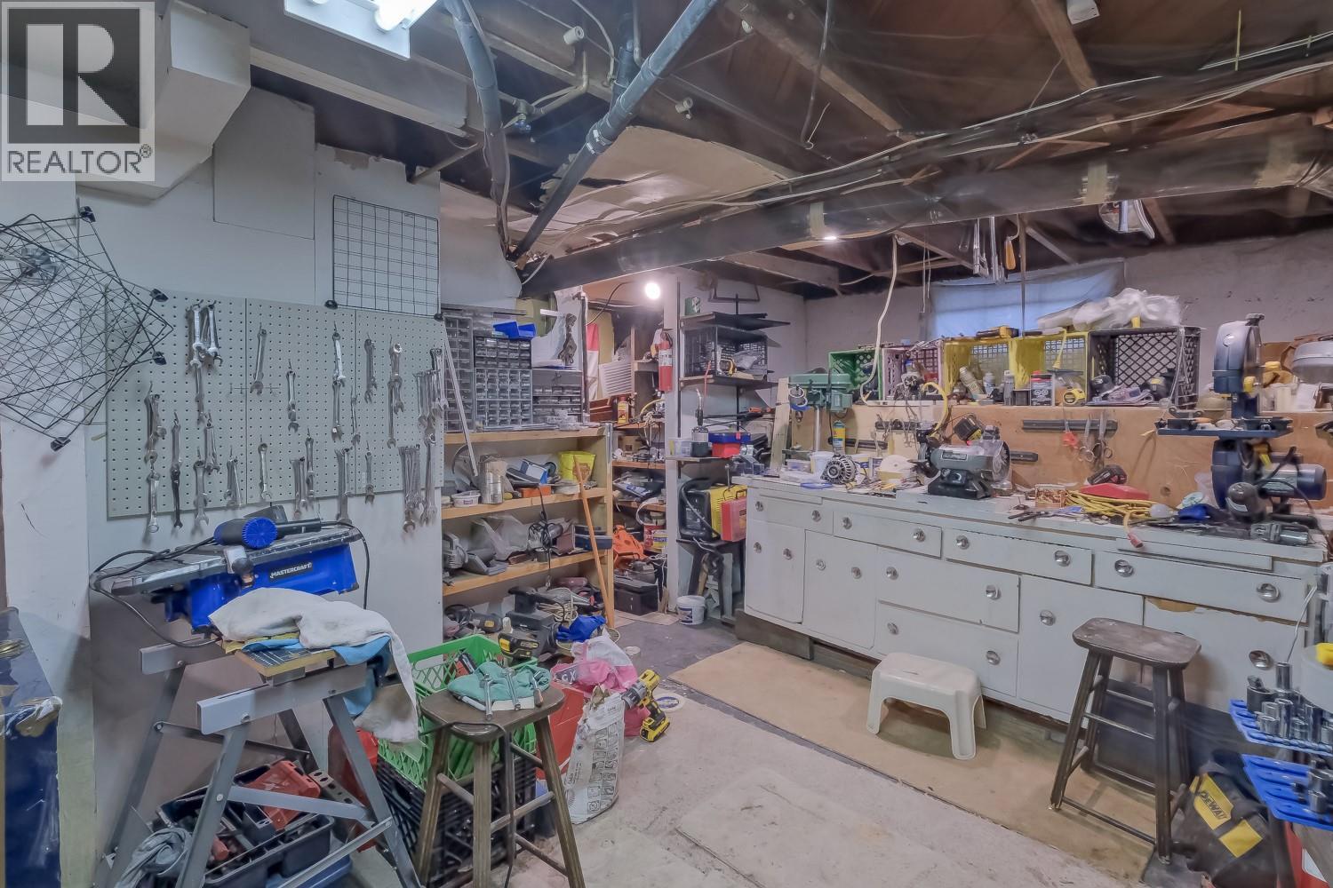 836 GOVERNMENT Street, Penticton